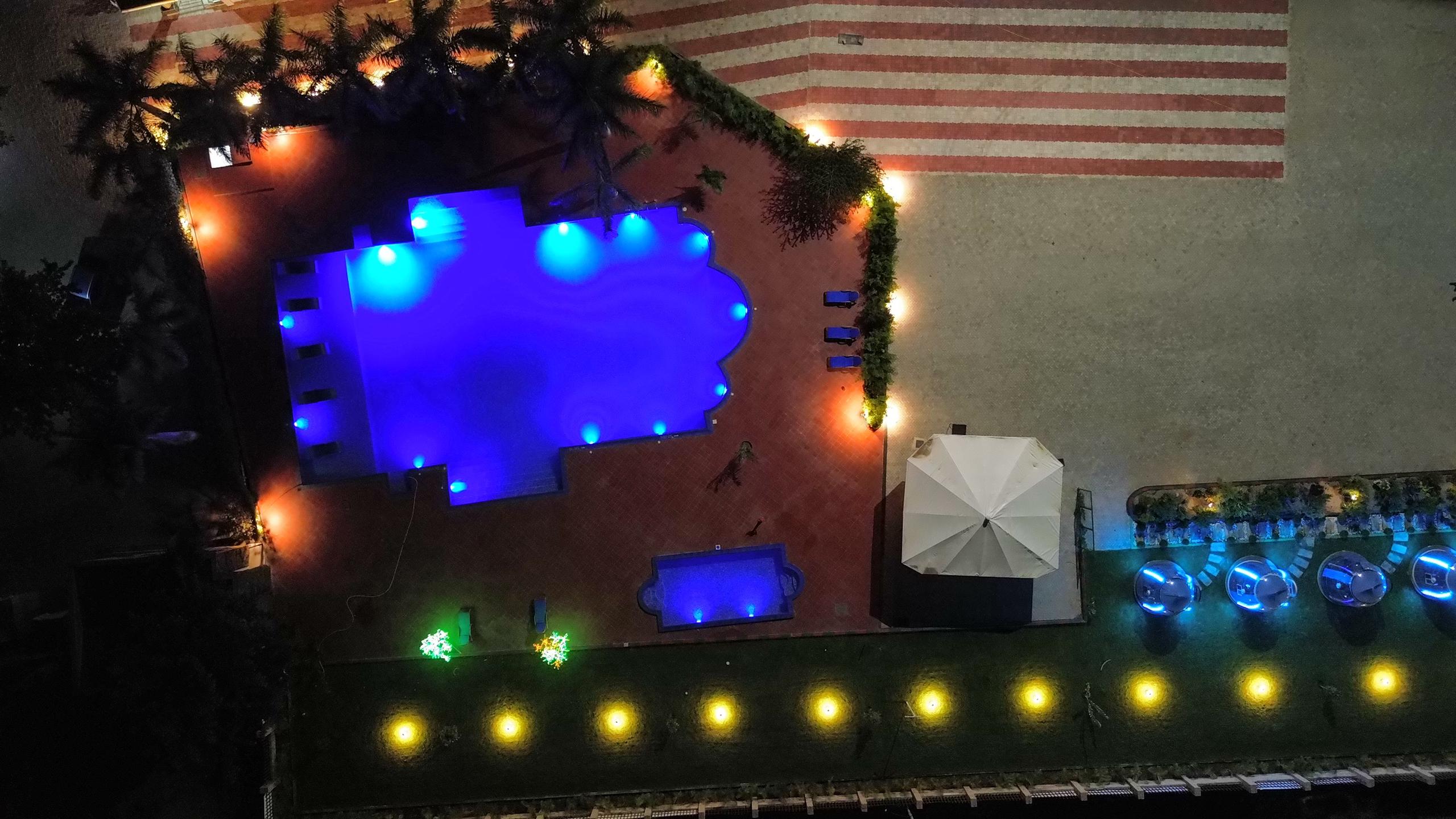 Outdoor swimming pool